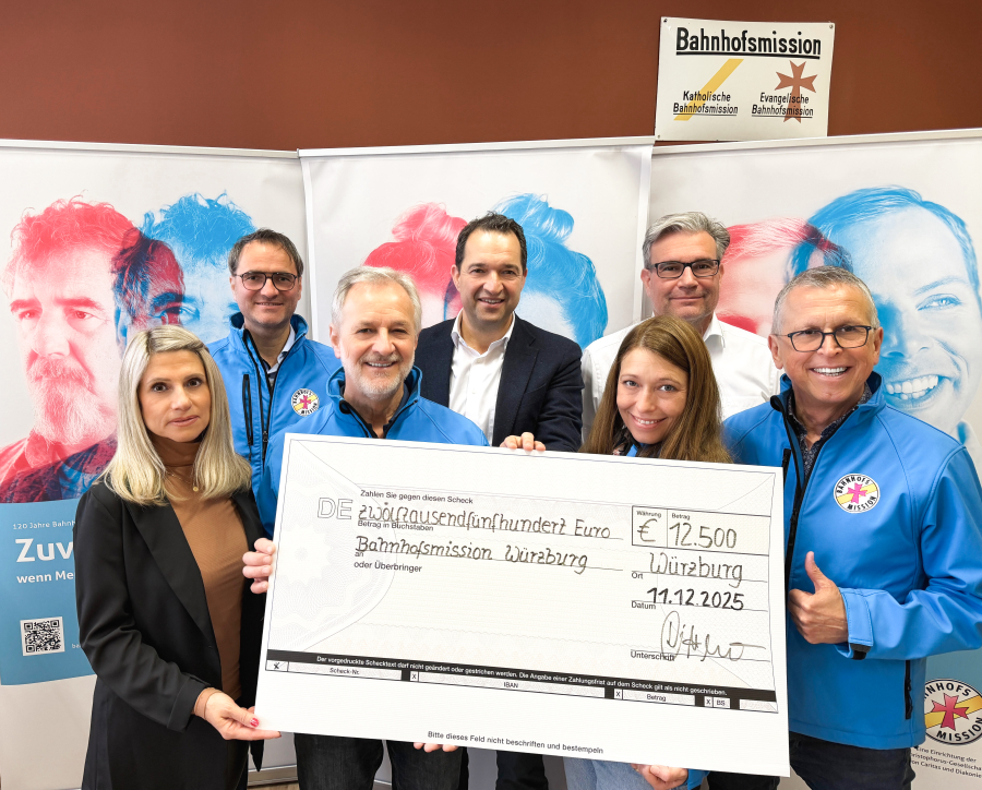 Spendenübergabe Dittmeier an die Bahnhofsmission Würzburg 2025