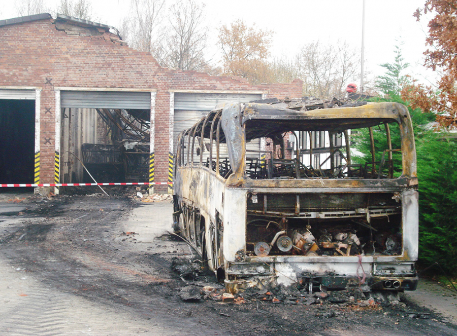 Busbrand-Neuwert-Versicherung