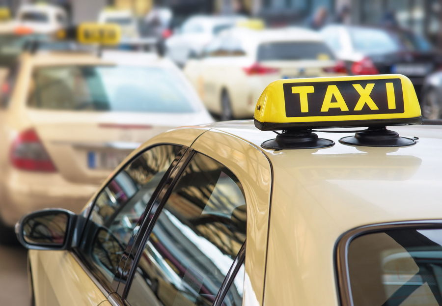 Versicherung für Taxi und Mietwagen